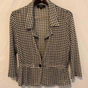 Status by Chenault light coat